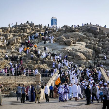 Tempat-Tempat Bersejarah di Makkah yang Wajib Dikunjungi Saat Umroh